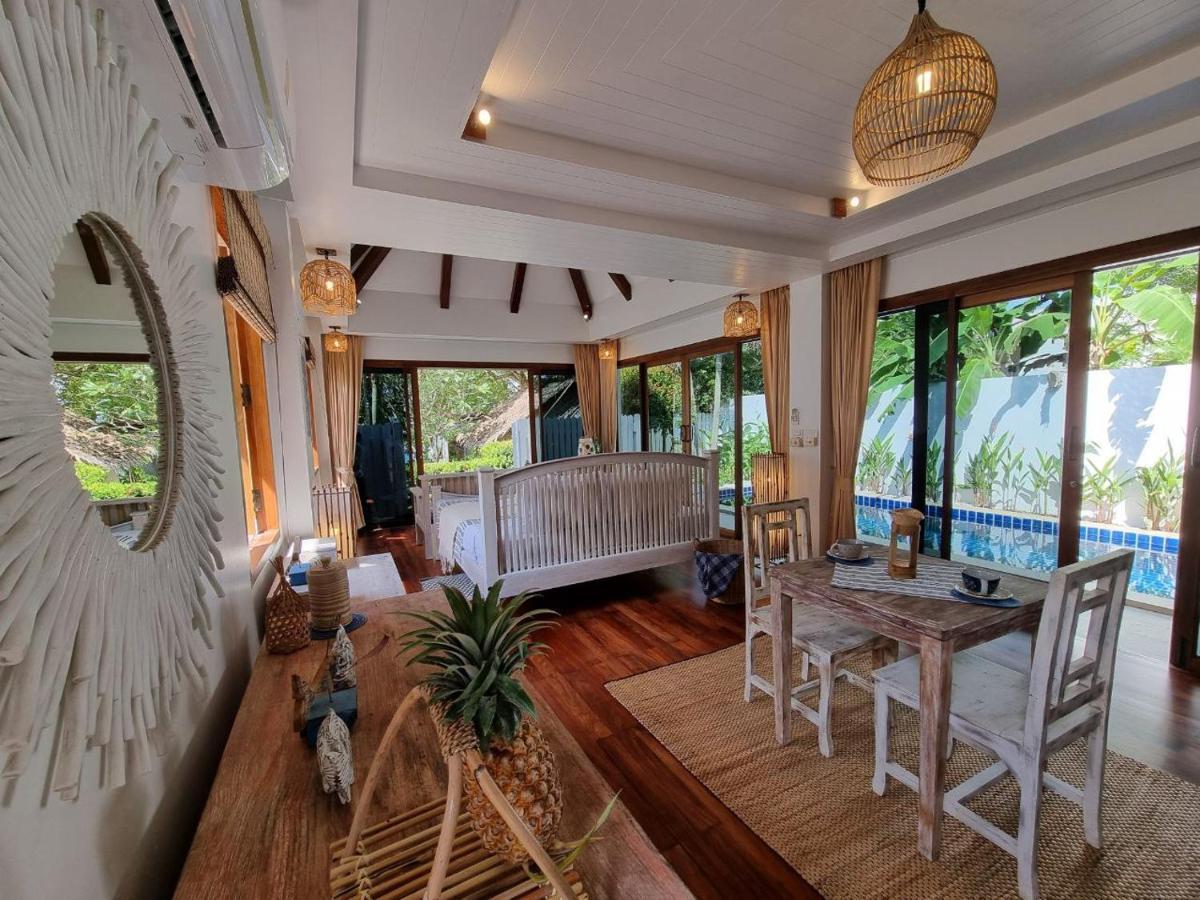 Soul Villas - Beachfront Private Pool Villas, Phuket Nature Retreat Panwa Beach Exteriör bild