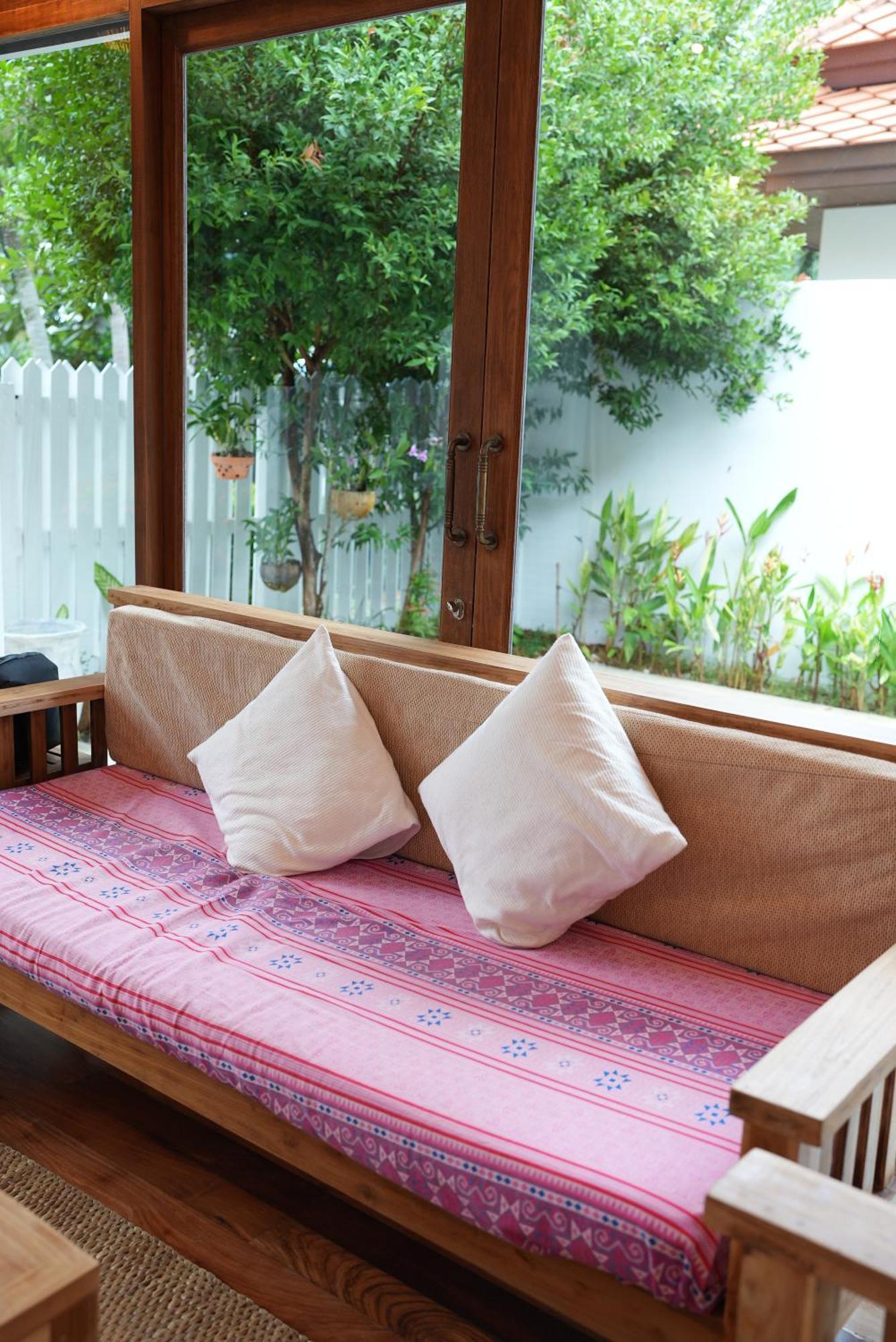 Soul Villas - Beachfront Private Pool Villas, Phuket Nature Retreat Panwa Beach Exteriör bild