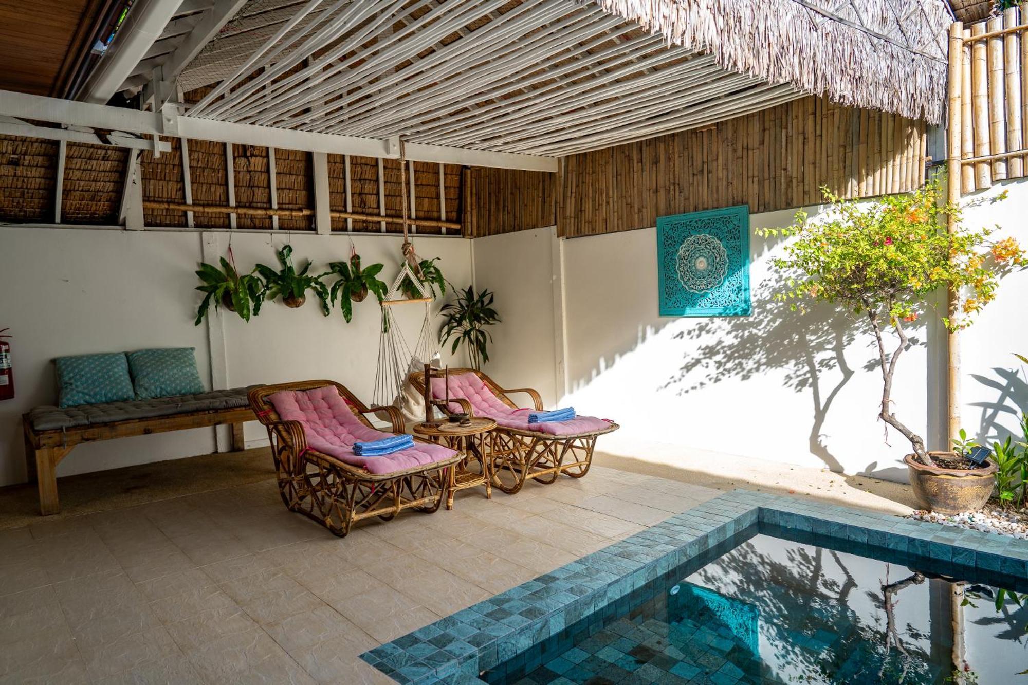 Soul Villas - Beachfront Private Pool Villas, Phuket Nature Retreat Panwa Beach Exteriör bild
