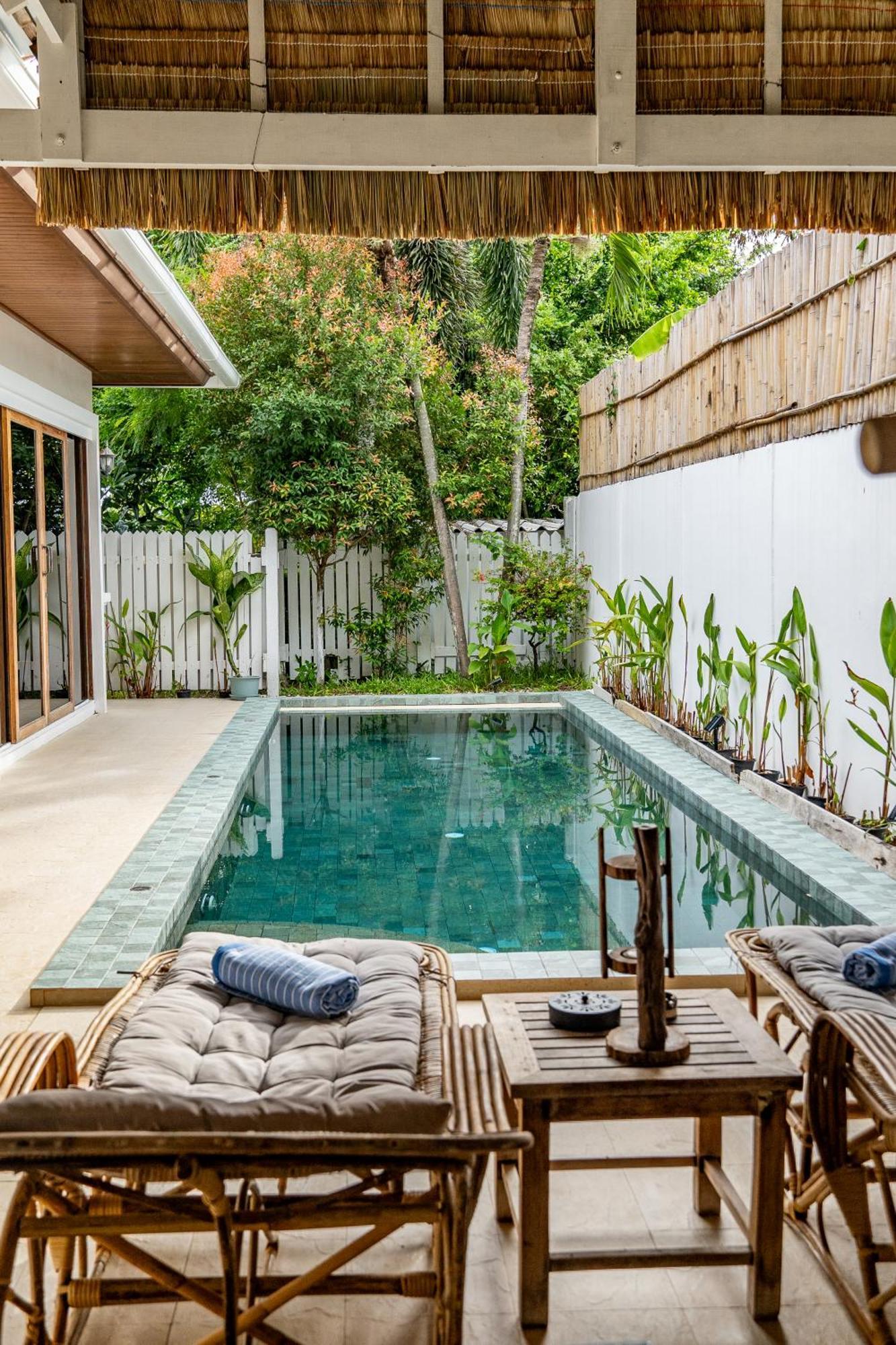 Soul Villas - Beachfront Private Pool Villas, Phuket Nature Retreat Panwa Beach Exteriör bild